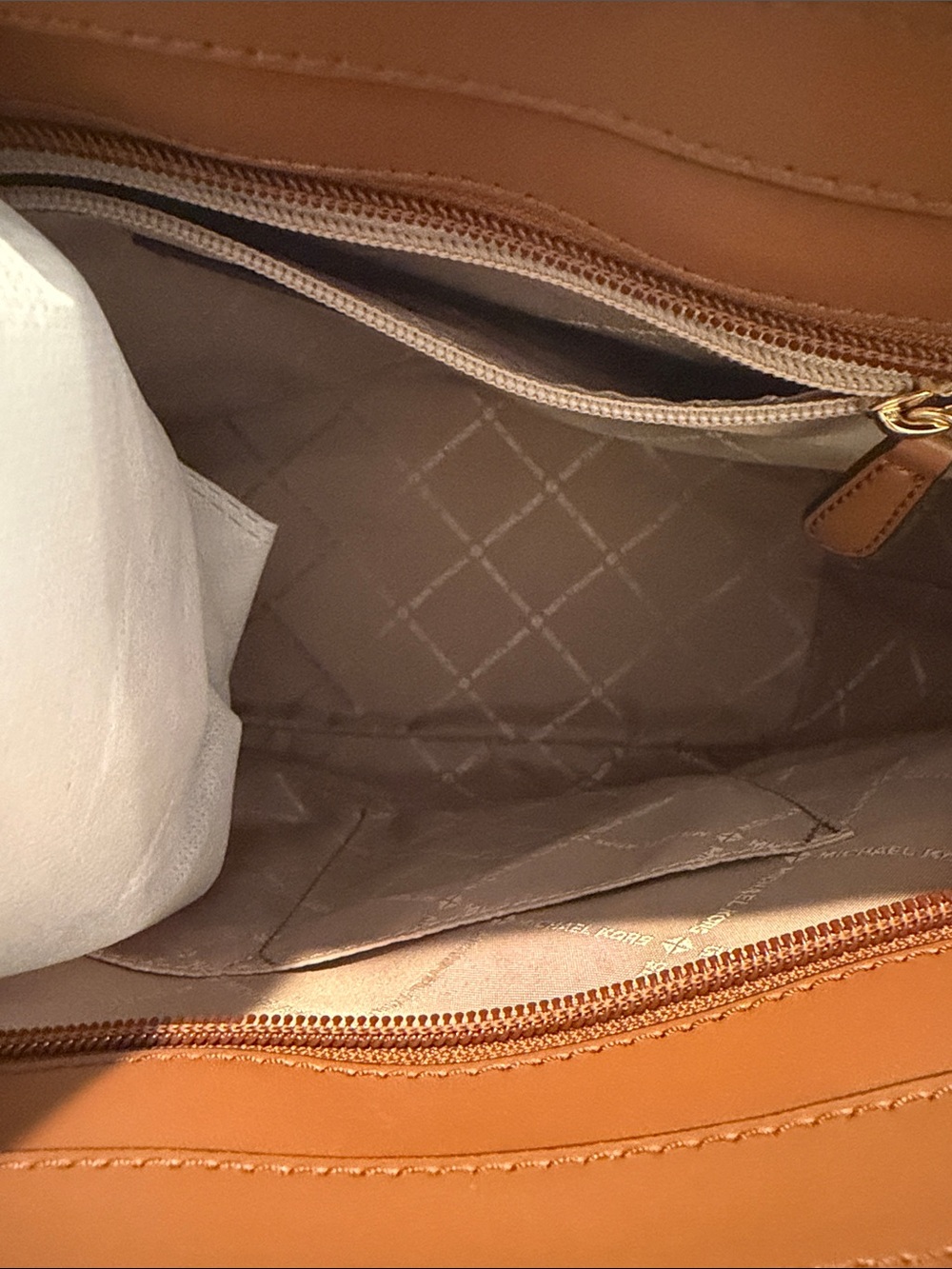 Michael Kors Aria Brown Logo Tote with Tan Trim and Gold Logo - Picture 3 of 16